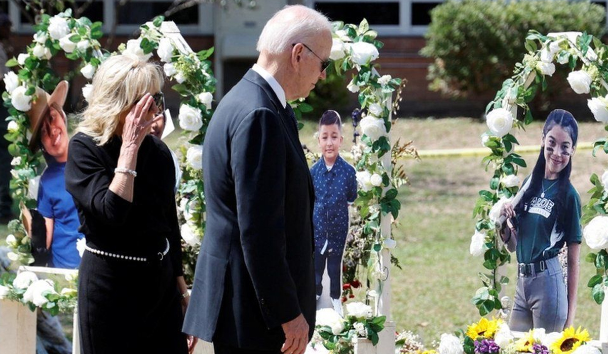 US to review police response to Texas school shooting